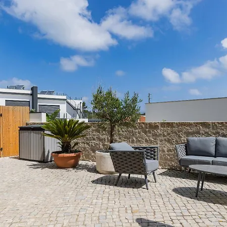 Vila Outstanding With Private Pool By Lovelystay Salir de Porto